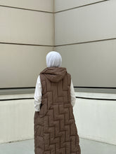 Load image into Gallery viewer, Long Brown Puffy Vest with Hood
