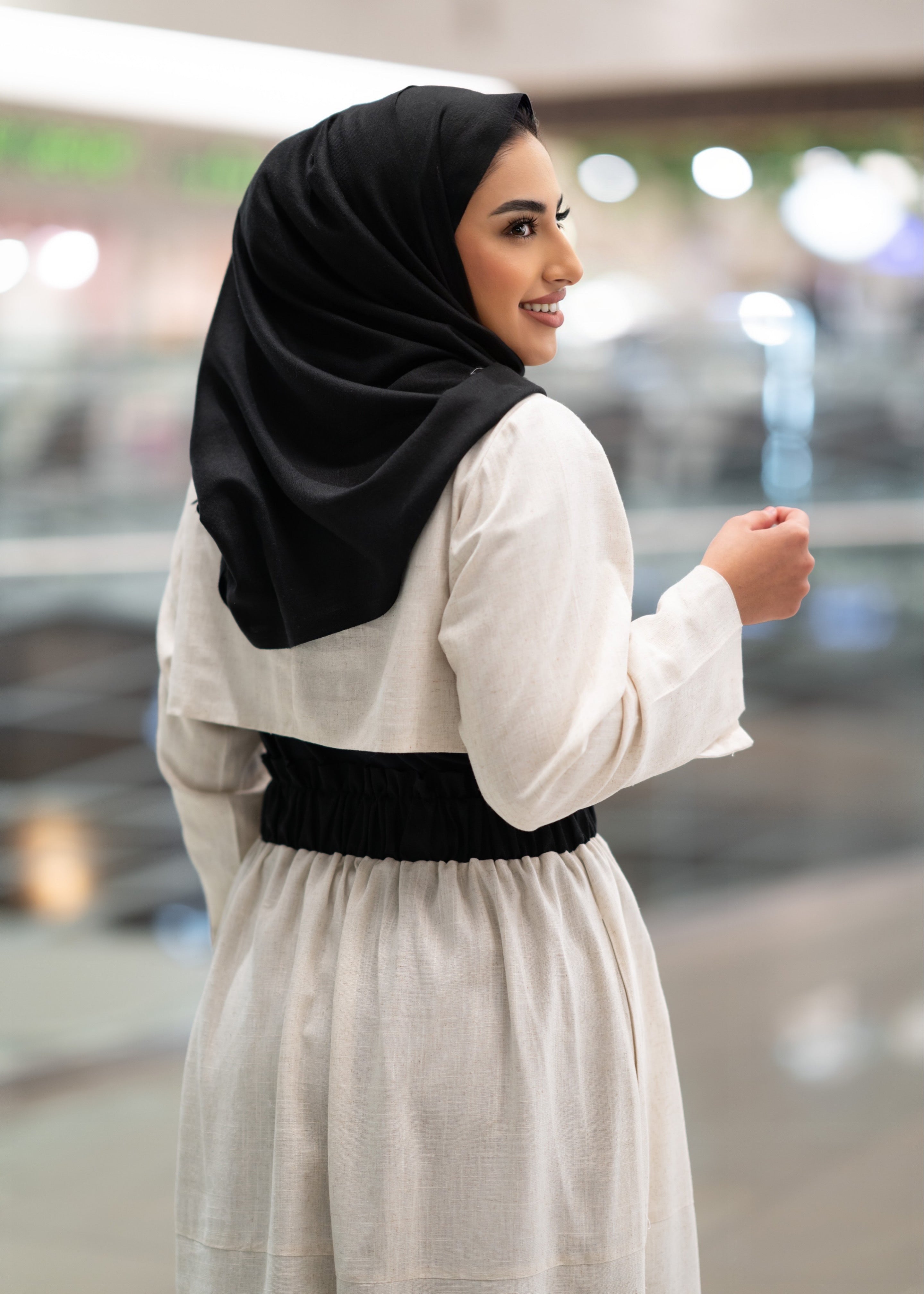 مرنة الخصر المقسم السترة الظهر