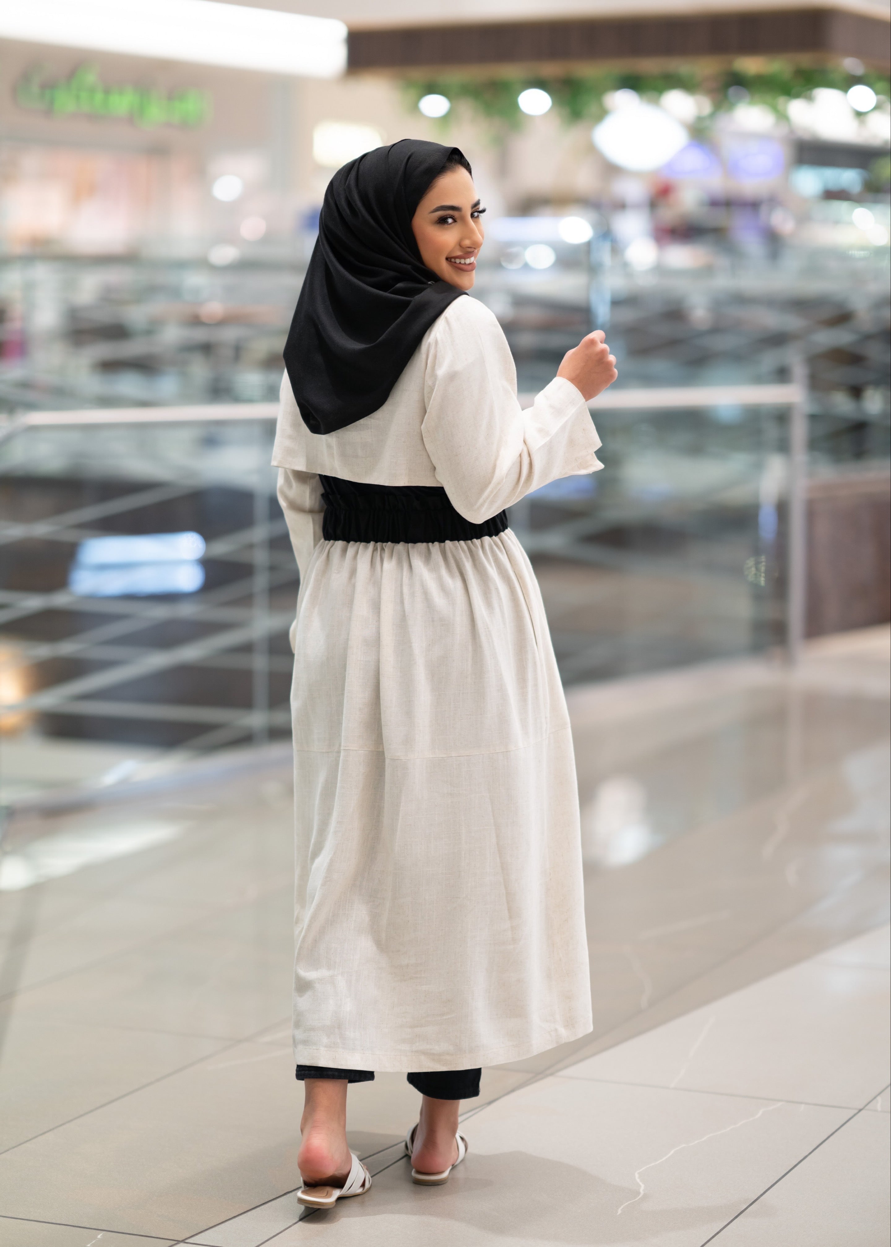 مرنة الخصر المقسم السترة الظهر