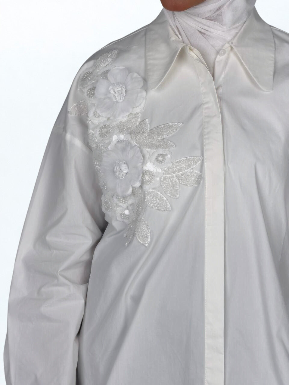 3D Floral Appliqué Over-Size Shirt