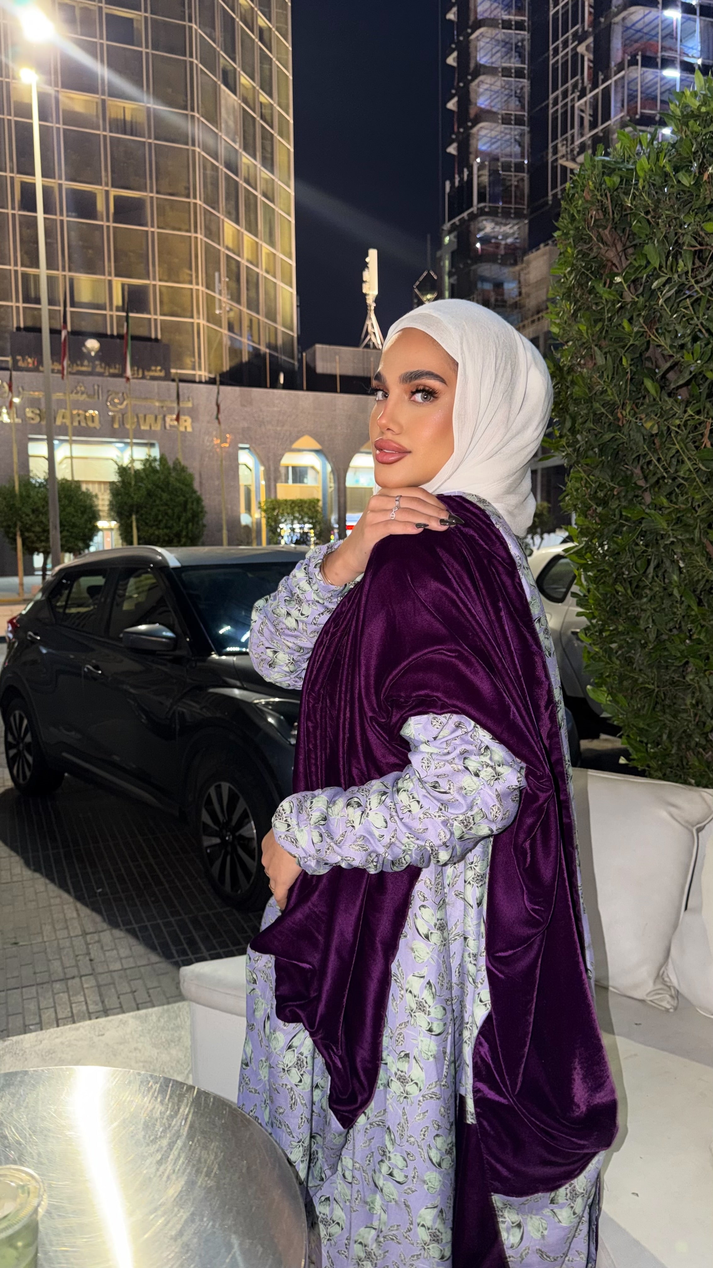 Floral Daraa Velvet Rope Neck Scarf