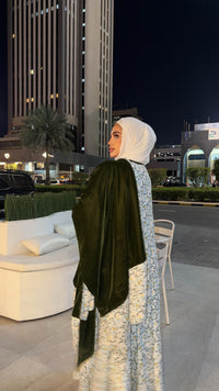 Floral Daraa Velvet Rope Neck Scarf