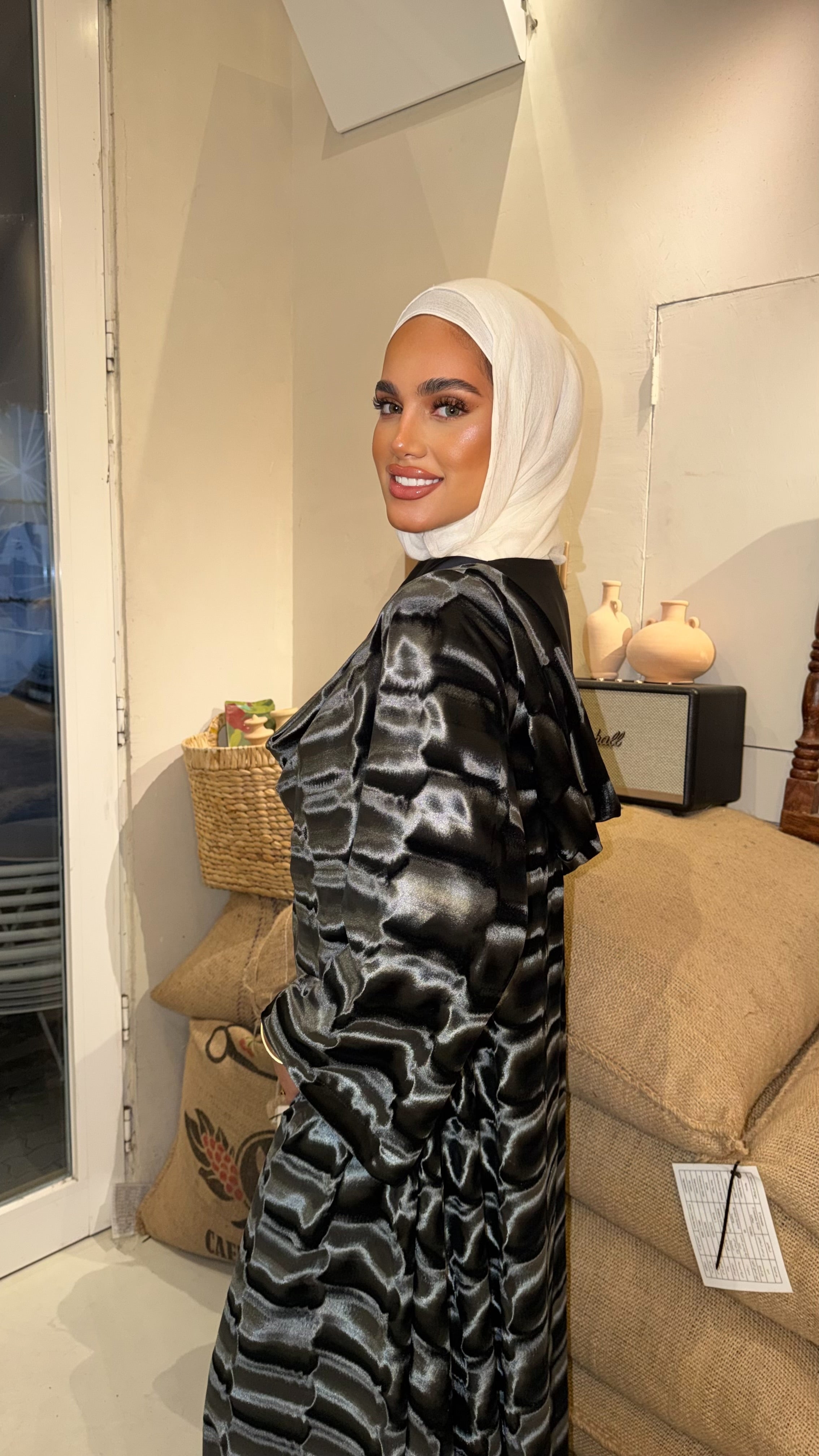 Quilted Velvet Cowl Neck Daraa