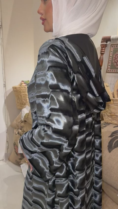 Quilted Velvet Cowl Neck Daraa