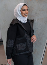 تحميل الصورة في عارض المعرض ، جاكيت جوخ بهودي قصير اسود

